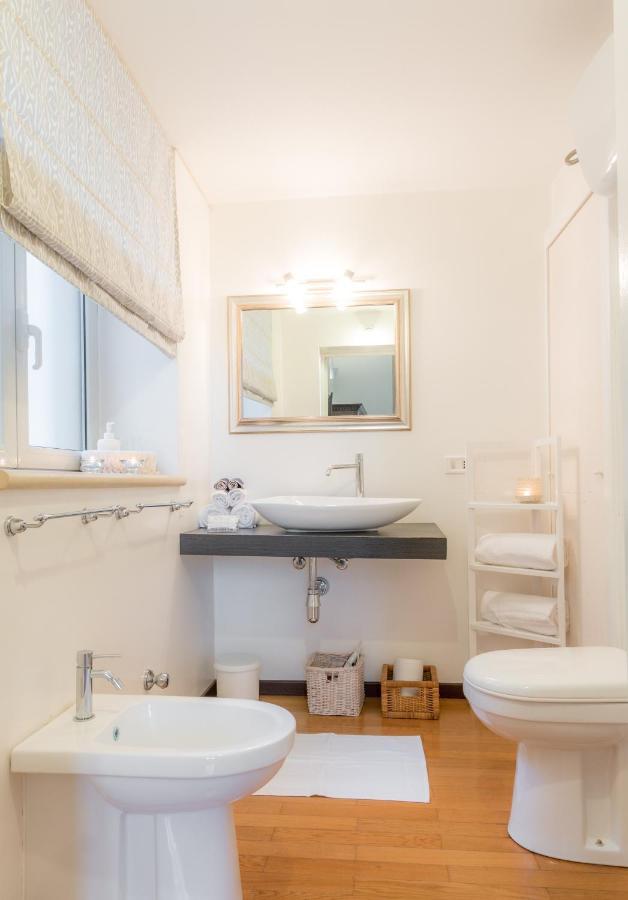 B&B Villa I 2 Leoni Лече Екстериор снимка